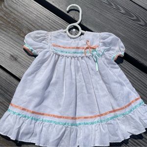 Vintage Baby Girls Toddlers Frilly Ruffle Flowy Dress Frock Peaches N Cream 2 T